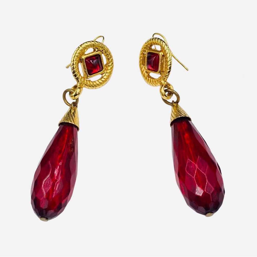 Vintage 1980’s Faceted Red Lucite Drop Pierced Earrings